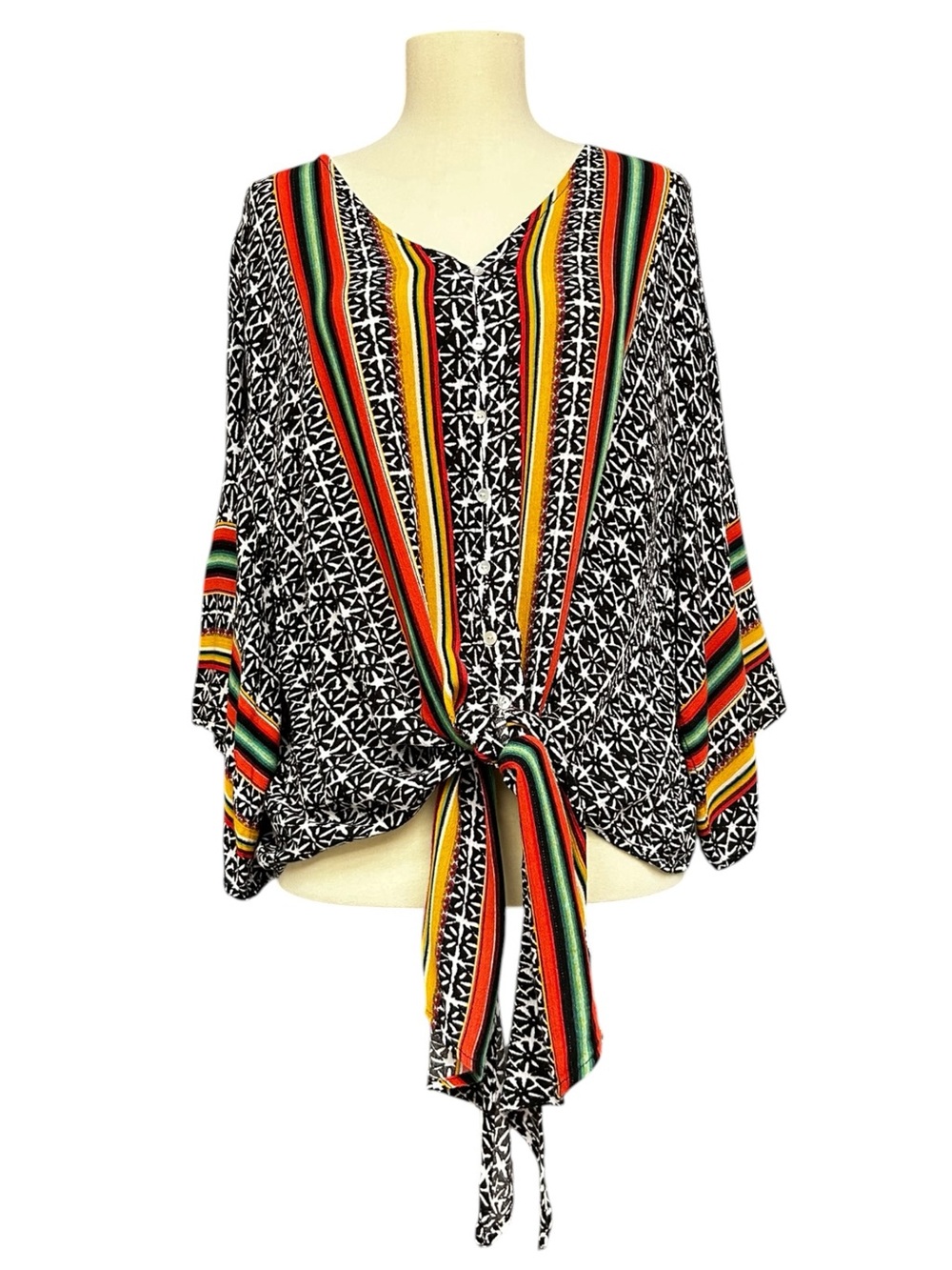 John Paul Richard Black White Geometric Tie Front Kimono Top Large, Y2K Pattern